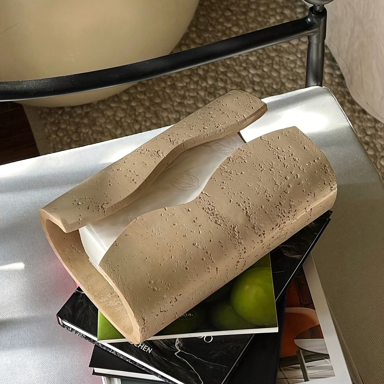 [Dual-Color Tissue Box] Modern Dual-Color Resin Sleek Streamline Tissue Box Holder | Rectangular Design, Perfect for Home or Office Decor